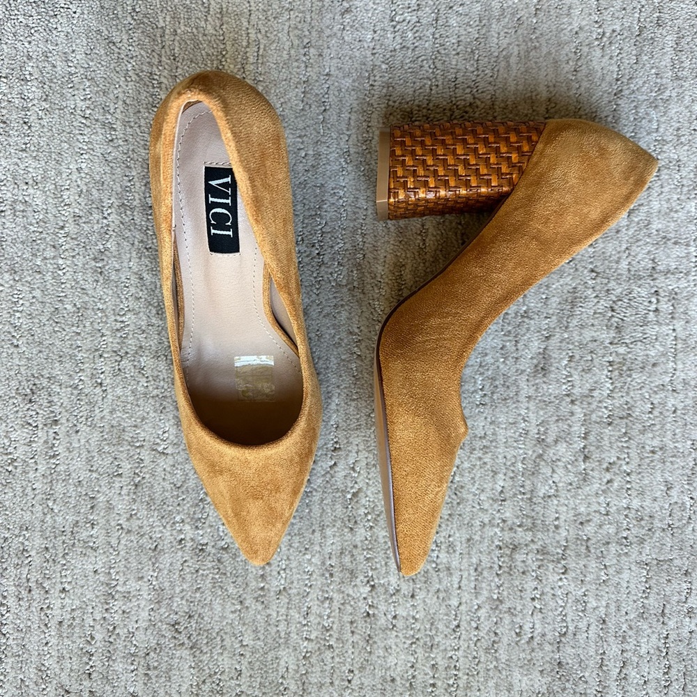 Caramel Suede Pumps - Picture 2 of 4